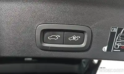 Volvo XC40 2020 2.0 Автомат в Москве № 164365, миниатюра 8