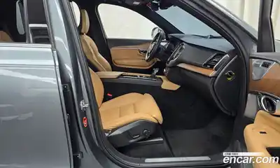 Volvo XC90 2019 2.0 Автомат в Москве № 164707, миниатюра 8