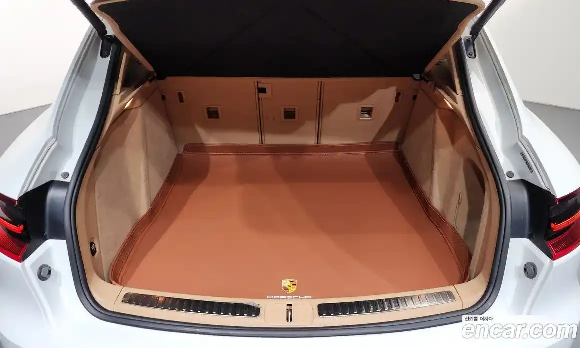 Porsche Macan 2015 2.0 Автомат в Москве № 165645, фото 20