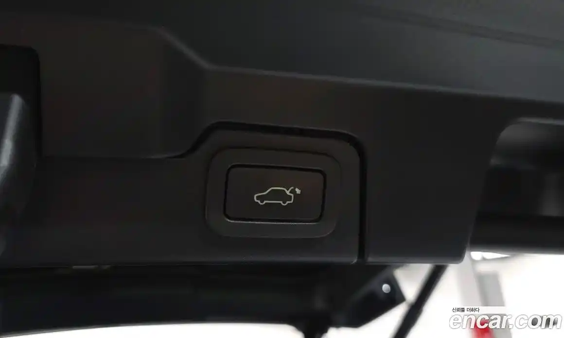 Land Rover Range-Rover Evoque 2018 2.0 Автомат в Москве № 166349, фото 17