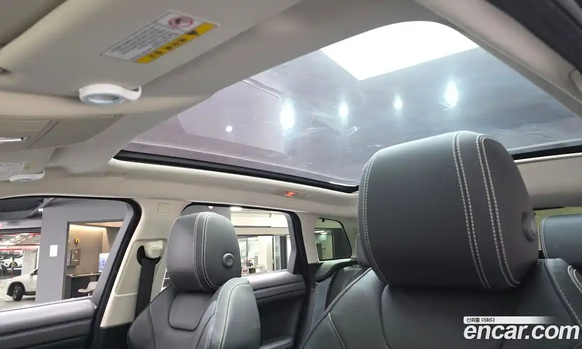 Land Rover Range-Rover Evoque 2018 2.0 Автомат в Москве № 166349, фото 20