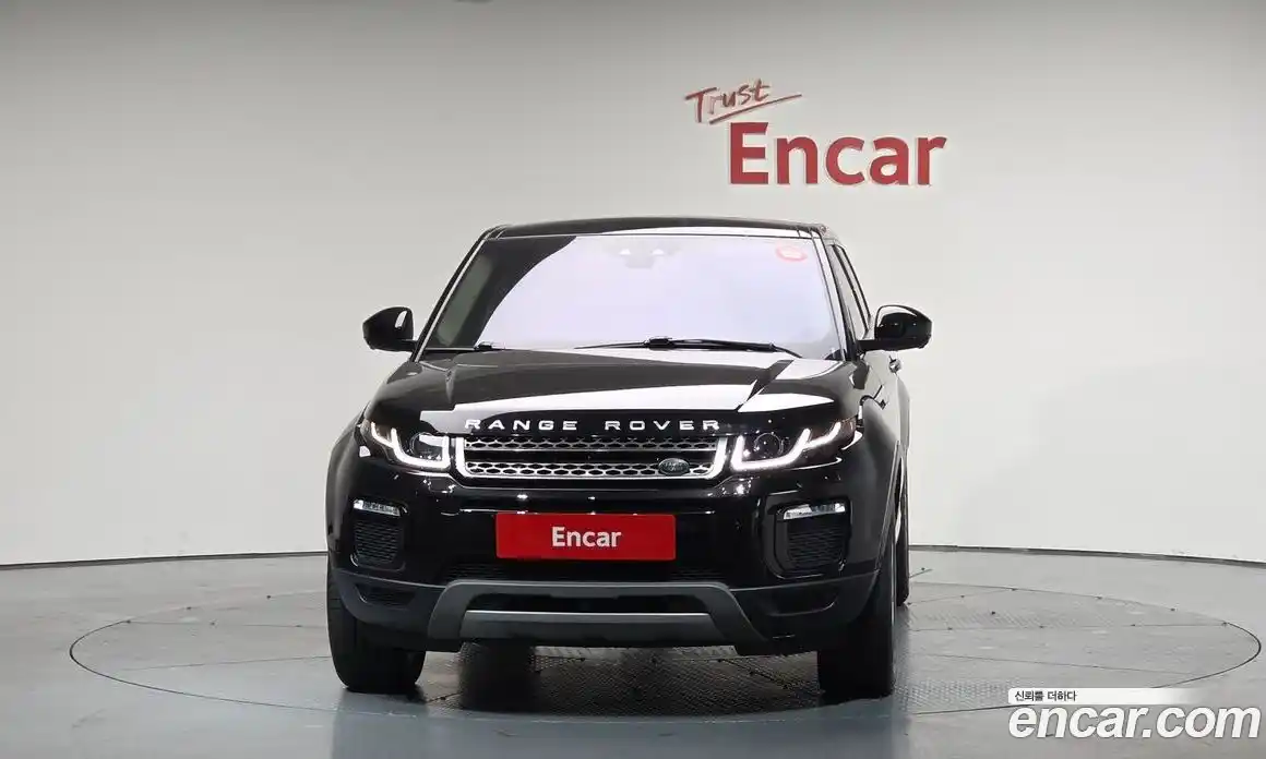 Land Rover Range-Rover Evoque 2018 2.0 Автомат в Москве № 166349, фото 3