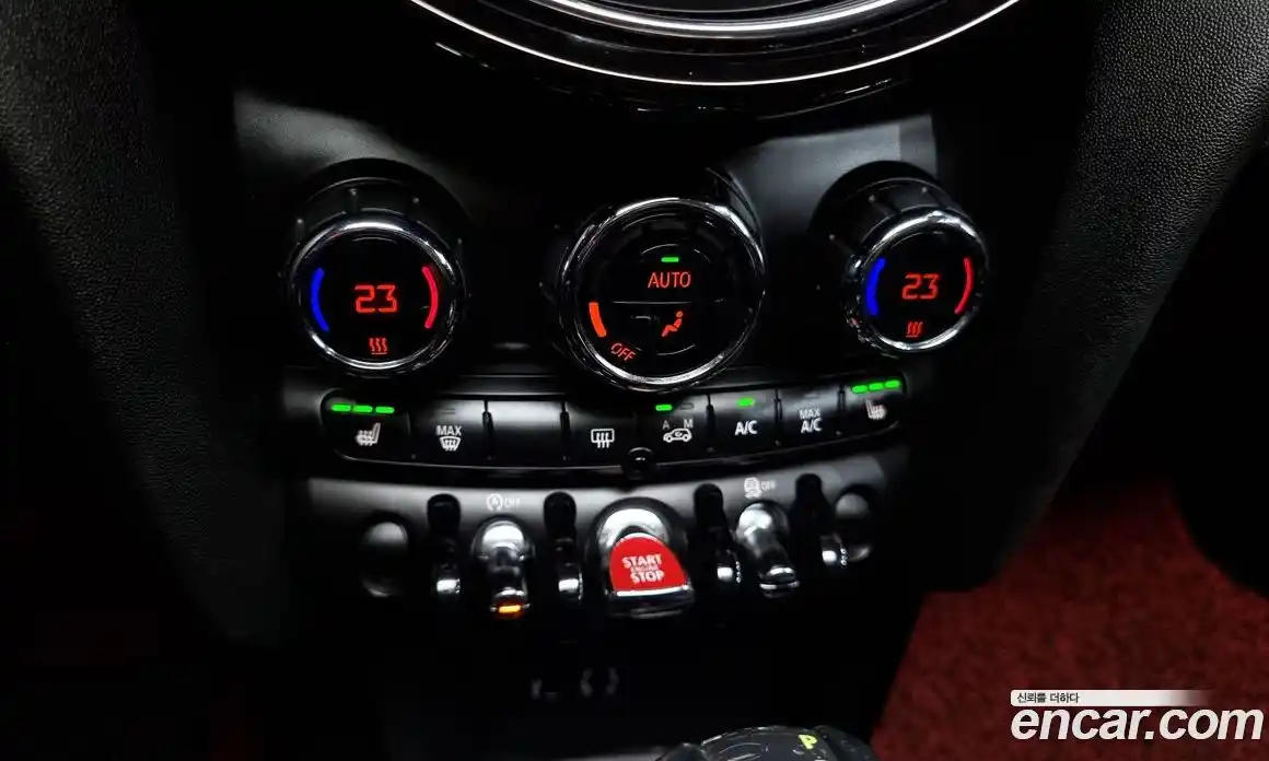 Mini Cooper 2016 1.5 Автомат в Москве № 167198, фото 17