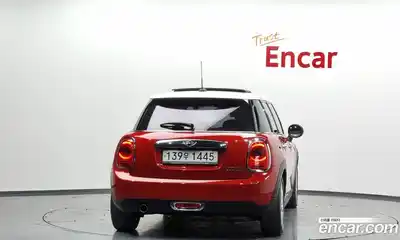 Mini Cooper 2016 1.5 Автомат в Москве № 167198, миниатюра 4