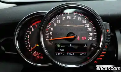 Mini Cooper 2016 1.5 Автомат в Москве № 167198, миниатюра 8