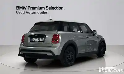 Mini Cooper 2024 1.5 Автомат в Москве № 167376, миниатюра 2