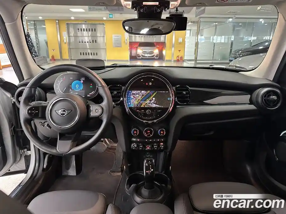 Mini Cooper 2024 1.5 Автомат в Москве № 167376, фото 7