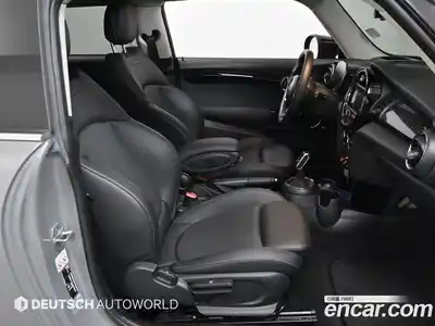 Mini Cooper 2021 2.0 Автомат в Москве № 167448, миниатюра 6