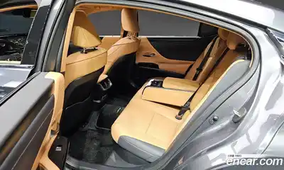 Lexus ES 2023 2.5 Автомат в Москве № 168161, миниатюра 12