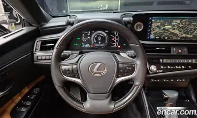 Lexus ES 2023 2.5 Автомат в Москве № 168161, миниатюра 7