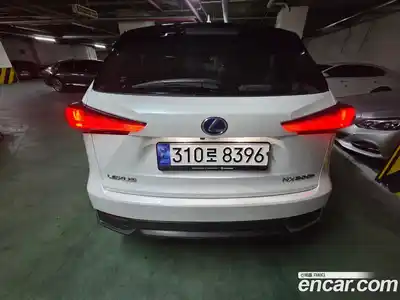 Lexus NX 2019 2.5 Автомат в Москве № 168330, миниатюра 4