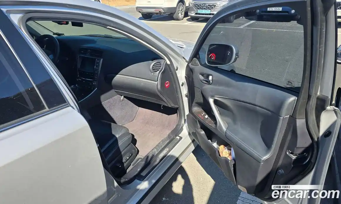 Lexus IS 2011 2.5 Автомат в Москве № 168334, фото 13