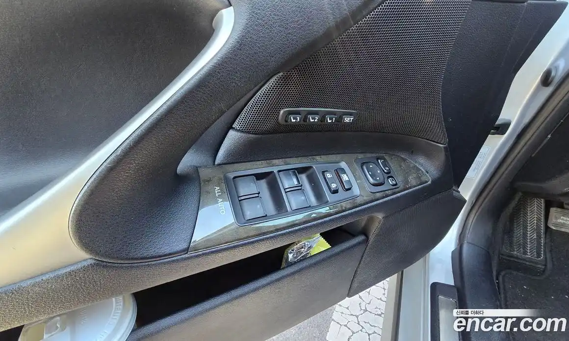 Lexus IS 2011 2.5 Автомат в Москве № 168334, фото 19