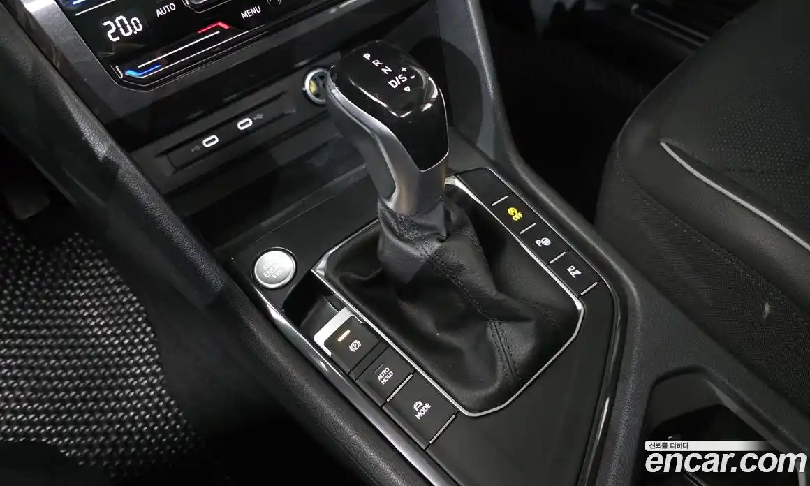 Volkswagen Tiguan 2024 2.0 Автомат в Москве № 168407, фото 16