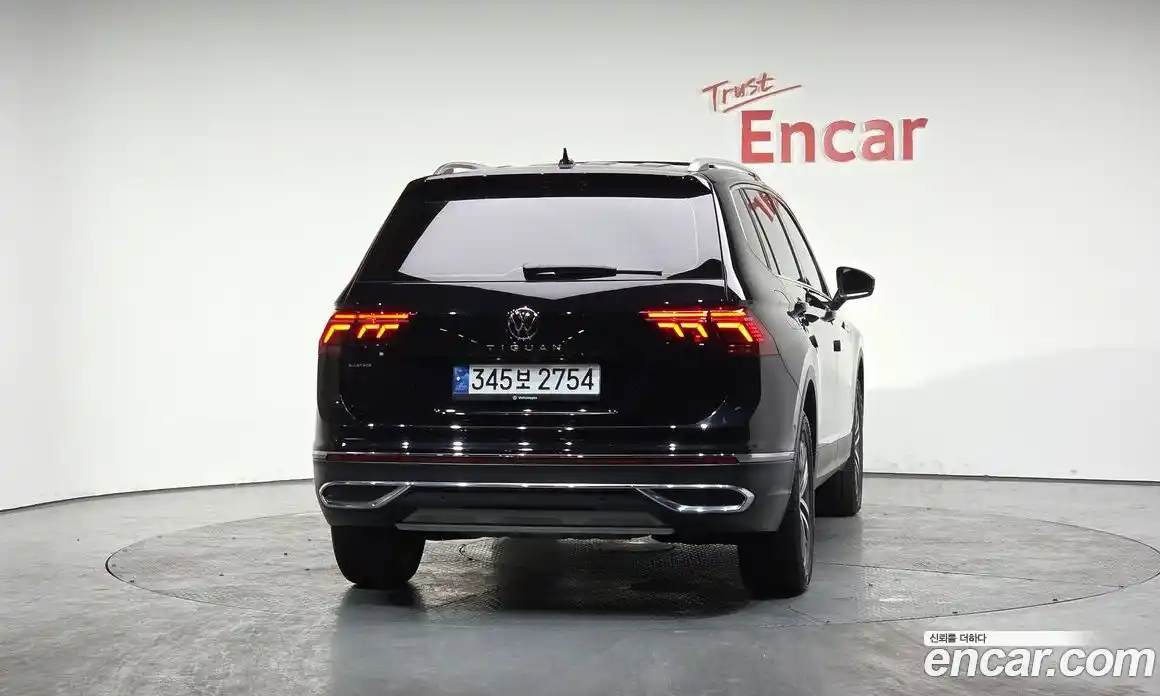 Volkswagen Tiguan 2024 2.0 Автомат в Москве № 168407, фото 3