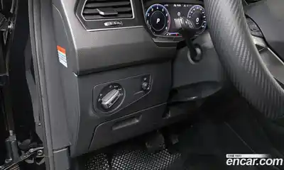 Volkswagen Tiguan 2024 2.0 Автомат в Москве № 168407, миниатюра 4