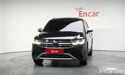 Volkswagen Tiguan 2024 2.0 Автомат в Москве № 168407, миниатюра 9