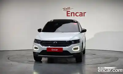 Volkswagen T-Roc 2022 2.0 Автомат в Москве № 169079, миниатюра 3