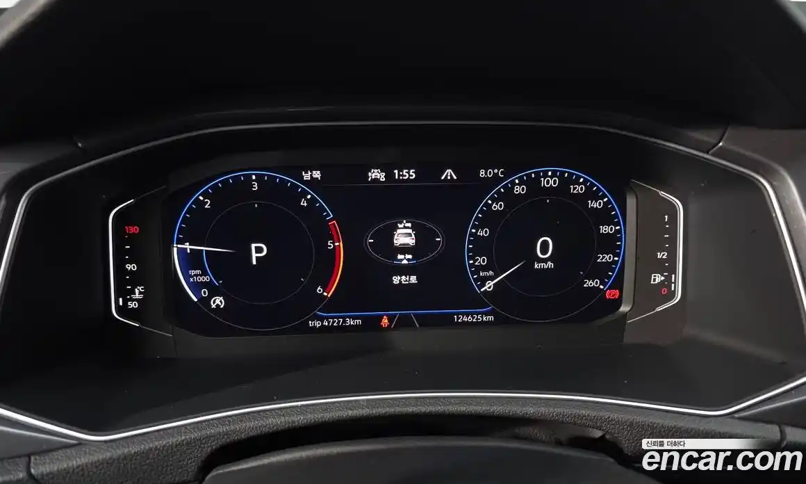 Volkswagen T-Roc 2022 2.0 Автомат в Москве № 169079, фото 8