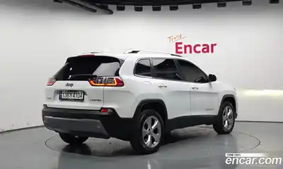 Jeep Cherokee 2021 2.4 Автомат в Москве № 169501, миниатюра 2