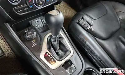 Jeep Cherokee 2016 2.2 Автомат в Москве № 169900, миниатюра 6