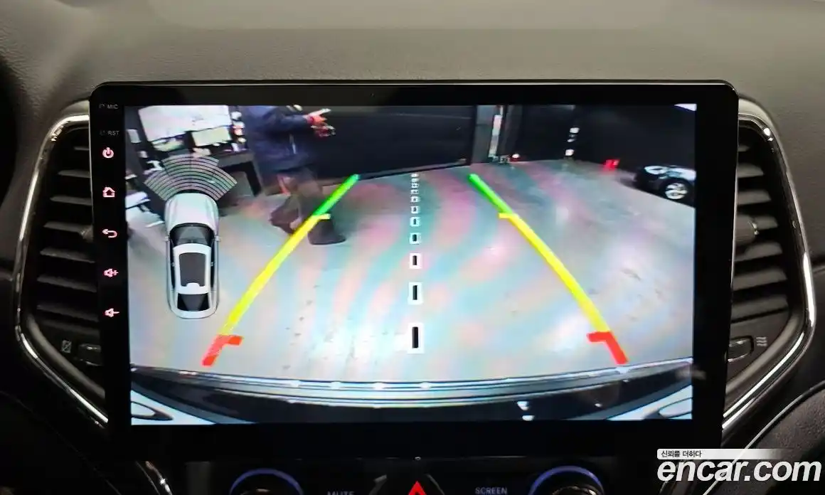 Jeep Cherokee 2018 3.6 Автомат в Москве № 169906, фото 15