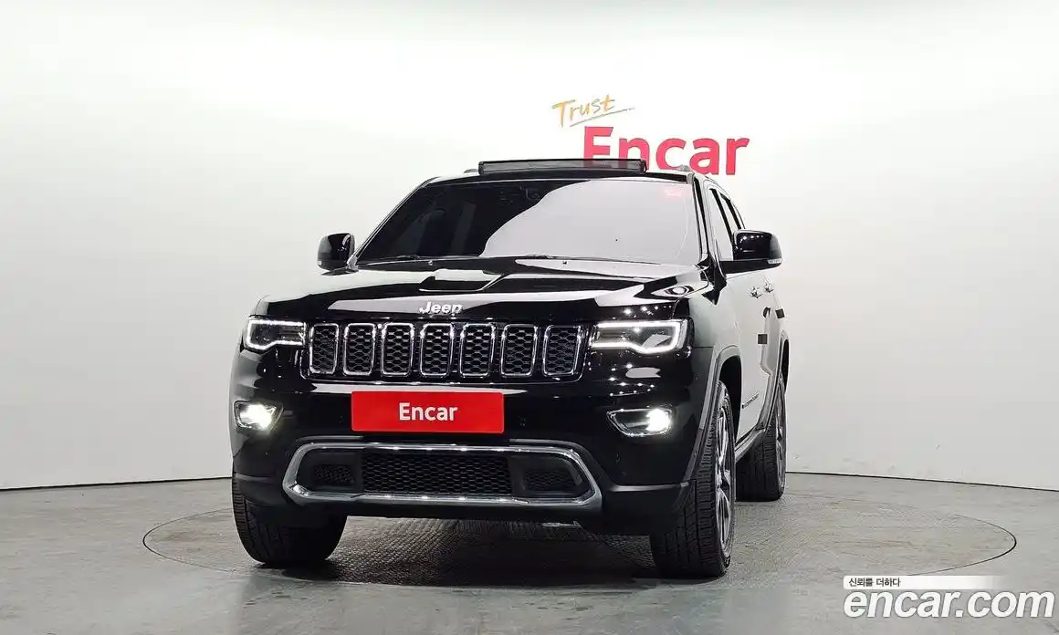 Jeep Cherokee 2018 3.6 Автомат в Москве № 169906, фото 3