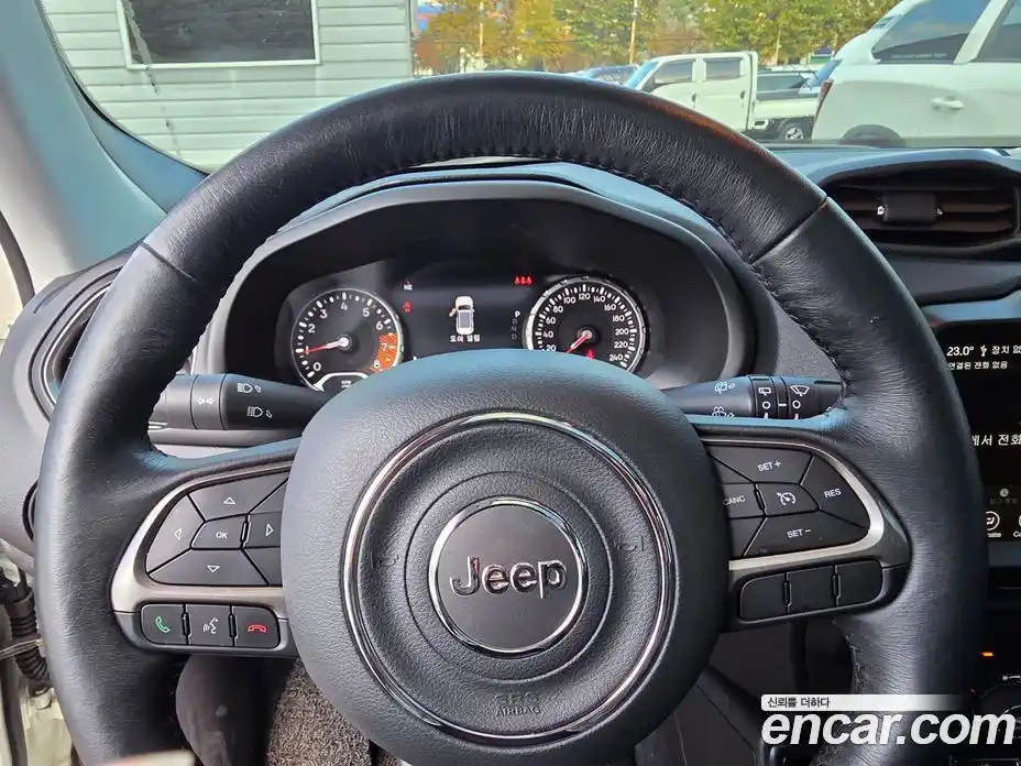 Jeep Renegade 2021 2.4 Автомат в Москве № 169941, фото 12