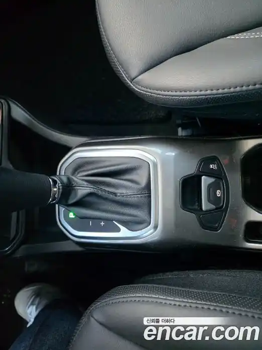 Jeep Renegade 2021 2.4 Автомат в Москве № 169941, фото 15