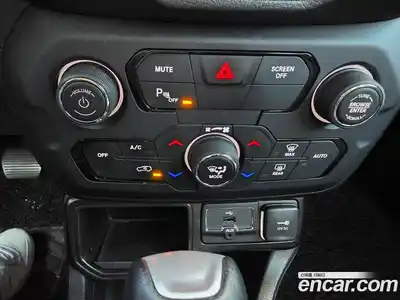 Jeep Renegade 2021 2.4 Автомат в Москве № 169941, миниатюра 10