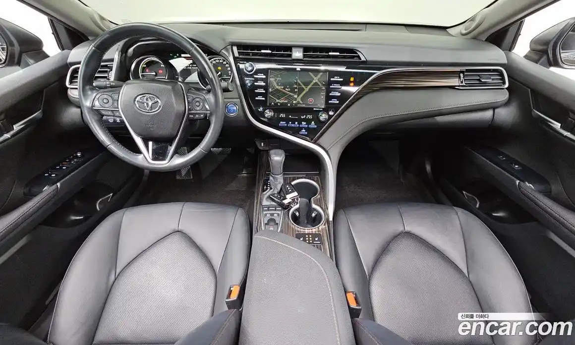 Toyota Camry 2020 2.5 Автомат в Москве № 170312, фото 18