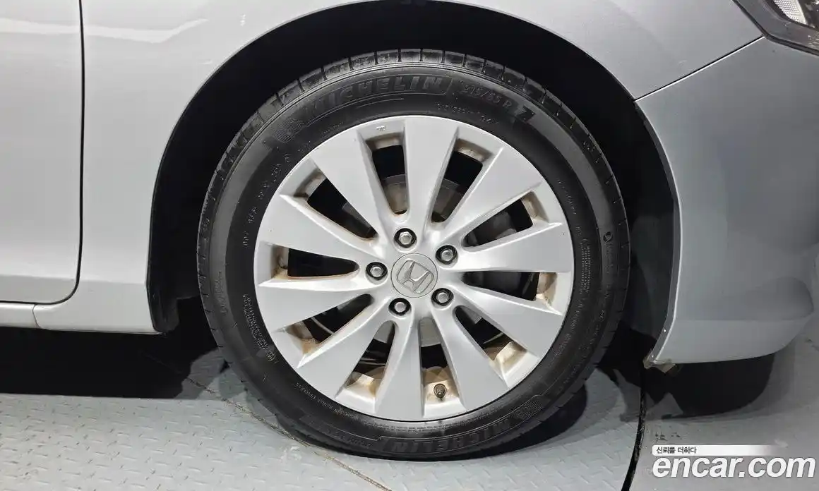 Honda Accord 2013 2.4 Автомат в Москве № 170646, фото 18