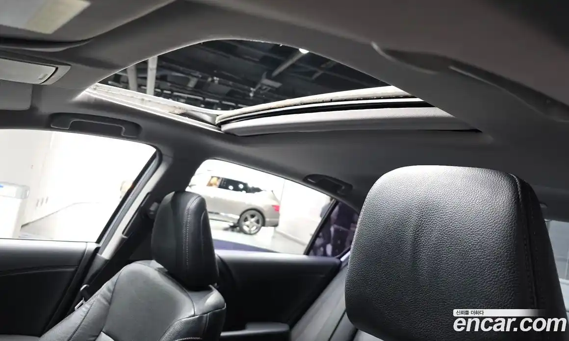 Honda Accord 2013 2.4 Автомат в Москве № 170646, фото 20