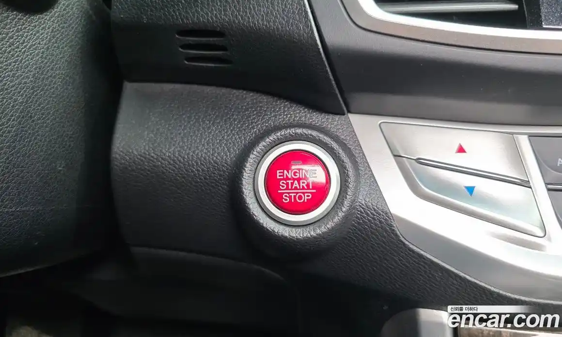 Honda Accord 2013 2.4 Автомат в Москве № 170646, фото 8