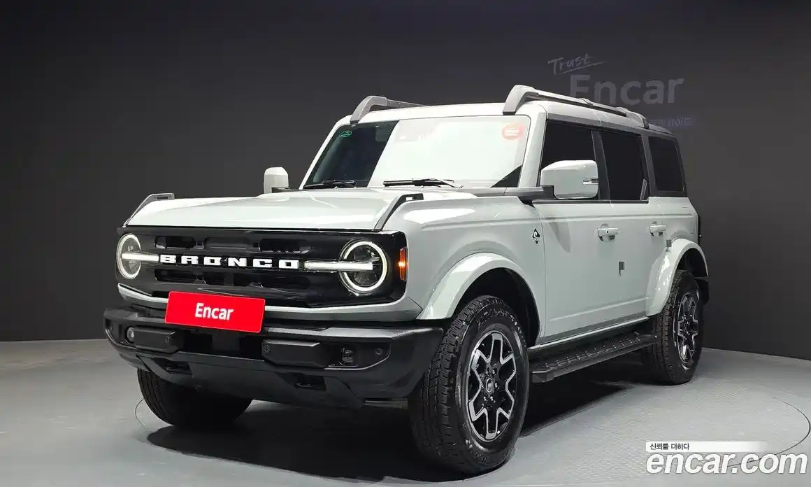 Ford Bronco 2023 2.7 Автомат в Москве № 170723, фото 9