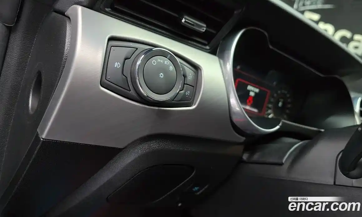 Ford Mustang 2023 2.3 Автомат в Москве № 170740, фото 14