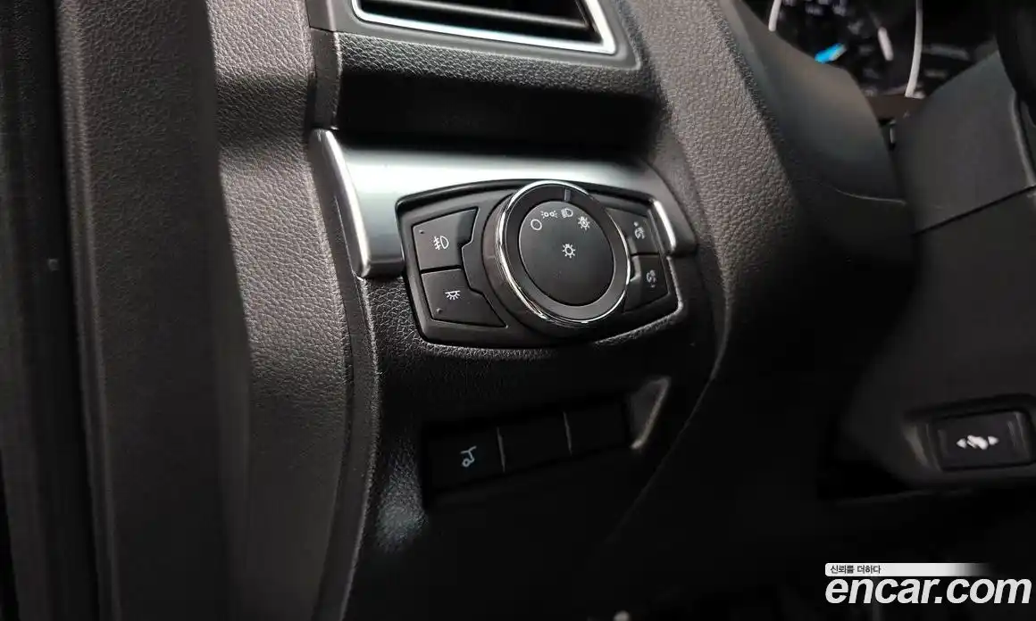 Ford Explorer 2017 2.3 Автомат в Москве № 170914, фото 15