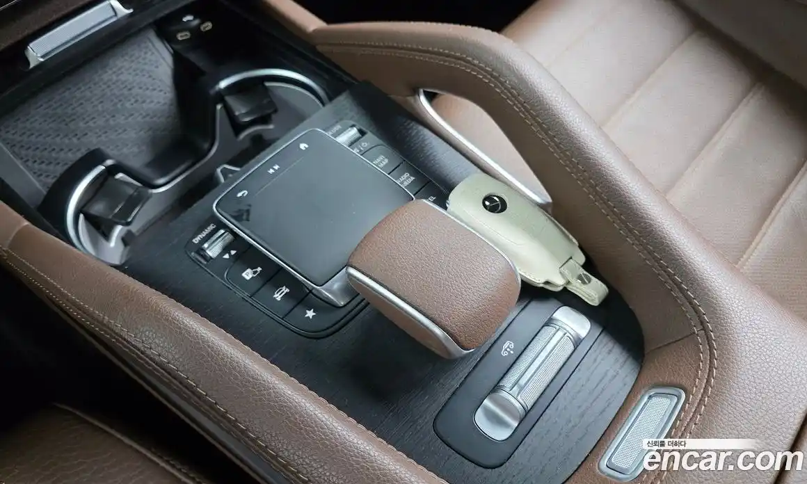 Mercedes-Benz GLE-Class 2023 3.0 Автомат в Москве № 175492, фото 14