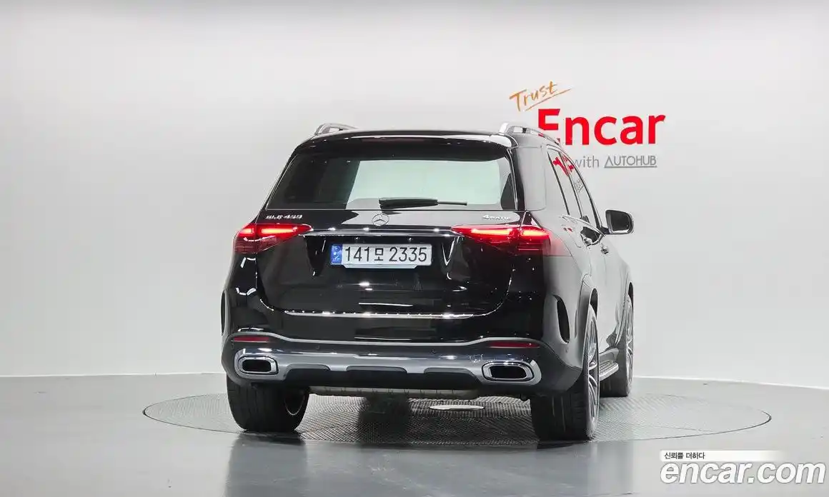 Mercedes-Benz GLE-Class 2023 3.0 Автомат в Москве № 175492, фото 10