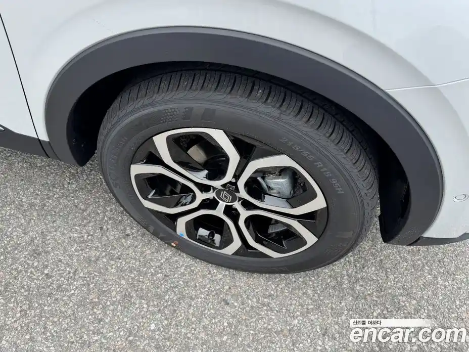 Renault Arkana 2026 1.6 Автомат в Москве № 176140, фото 6