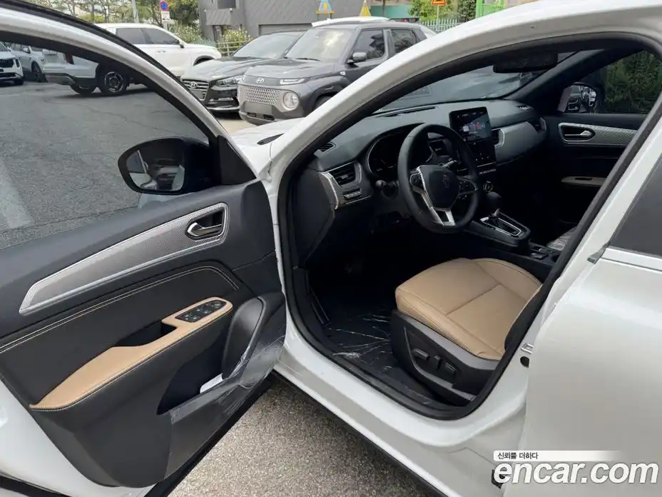 Renault Arkana 2026 1.6 Автомат в Москве № 176140, фото 8