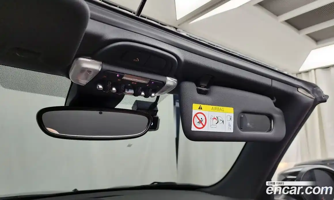 Mini Cooper Convertible 2022 2.0 Автомат в Москве № 177370, фото 1