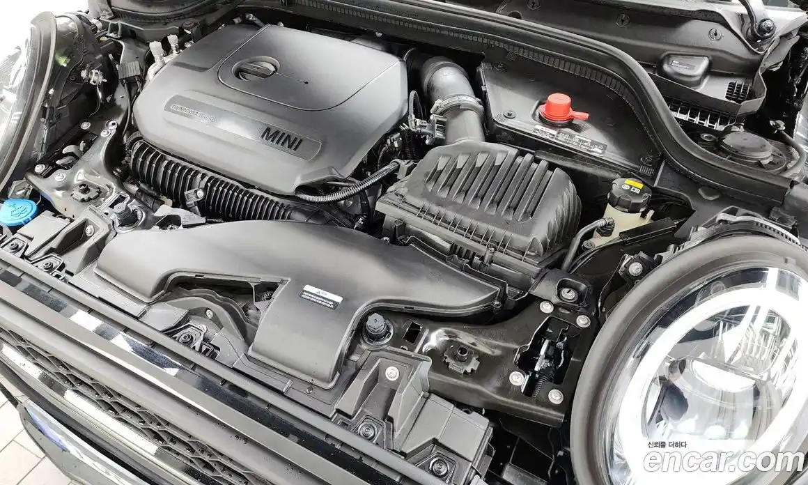 Mini Cooper Convertible 2022 2.0 Автомат в Москве № 177370, фото 19