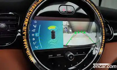 Mini Cooper Convertible 2022 2.0 Автомат в Москве № 177370, миниатюра 7