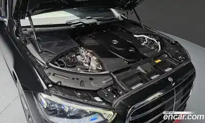 Mercedes-Benz S-Class 2022 2.9 Автомат в Москве № 179569, миниатюра 6
