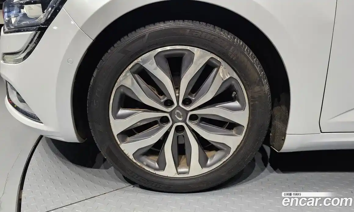 Renault SM6 2017 2.0 Автомат в Москве № 180136, фото 13