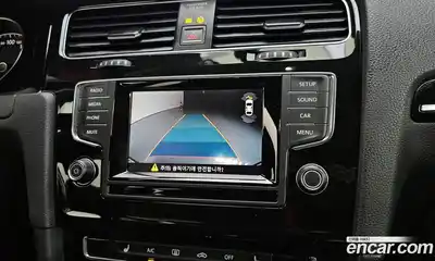 Volkswagen Golf 2014 1.6 Автомат в Москве № 185746, миниатюра 2