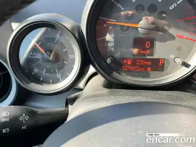 Mini Cooper Convertible 2015 1.6 Автомат в Москве № 188688, миниатюра 11