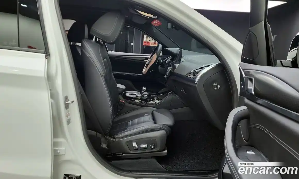 BMW X4 2023 2.0 Автомат в Москве № 188850, фото 4