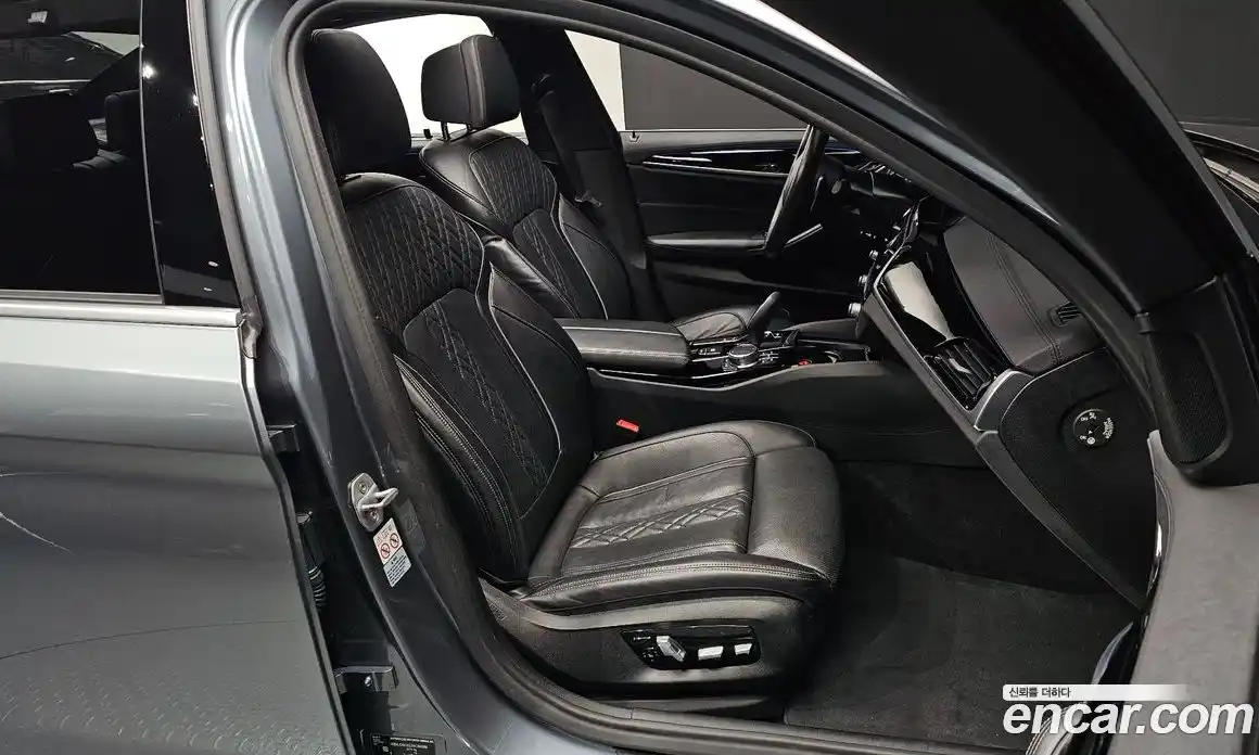 BMW 5-Series 2018 2.0 Автомат в Москве № 189852, фото 17